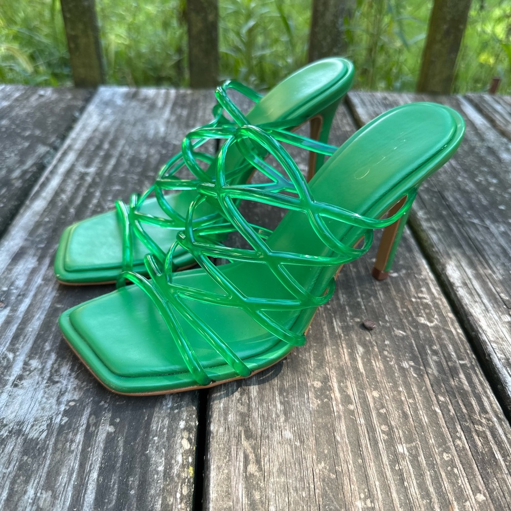 Woman's Heels ALDO Brigette Size 6